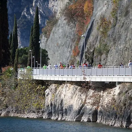 Hotel Paradiso Torbole Sul Garda